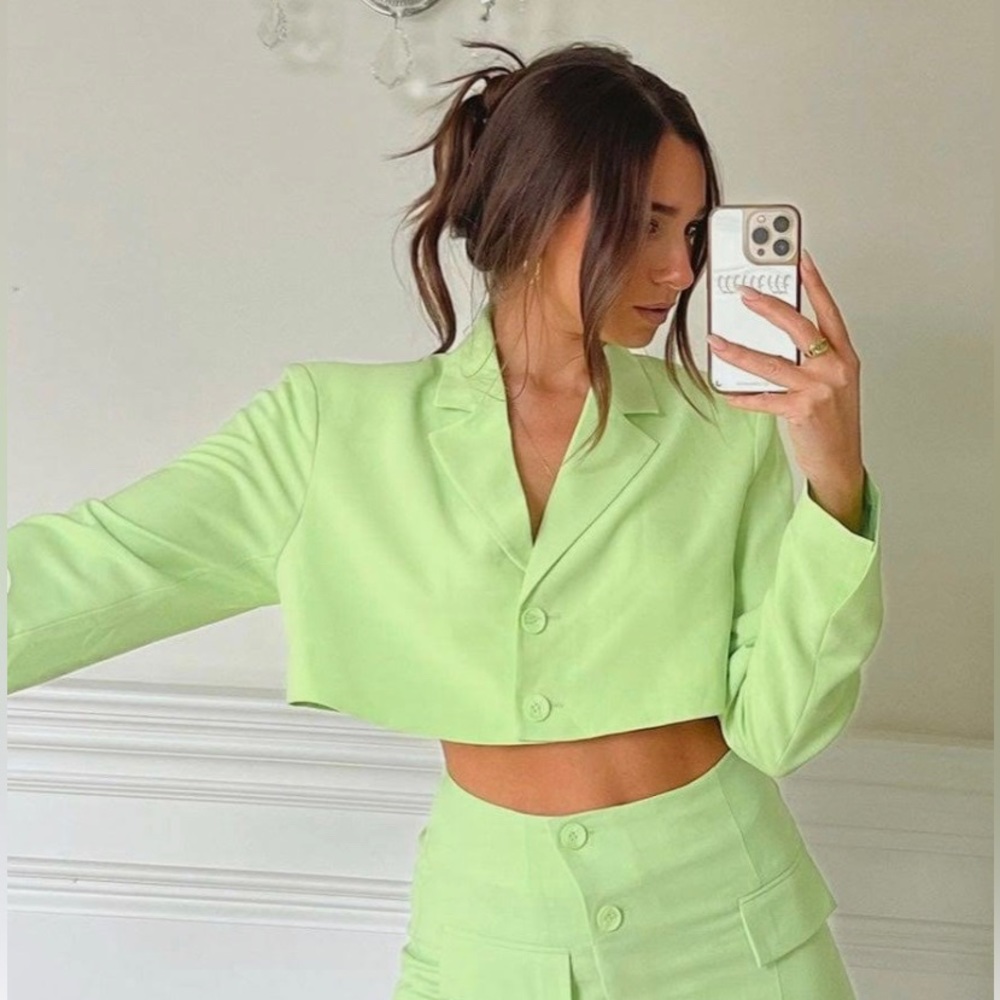 NWT WeWoreWhat Cropped Blazer